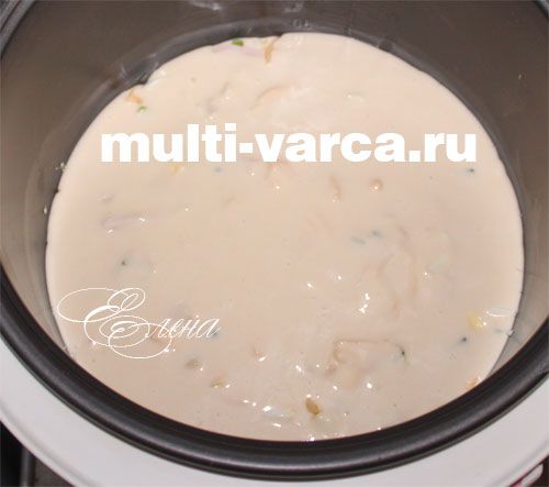 Цибулевий пиріг із яйцями та ковбасою в мультиварці. Крок дев'ятий